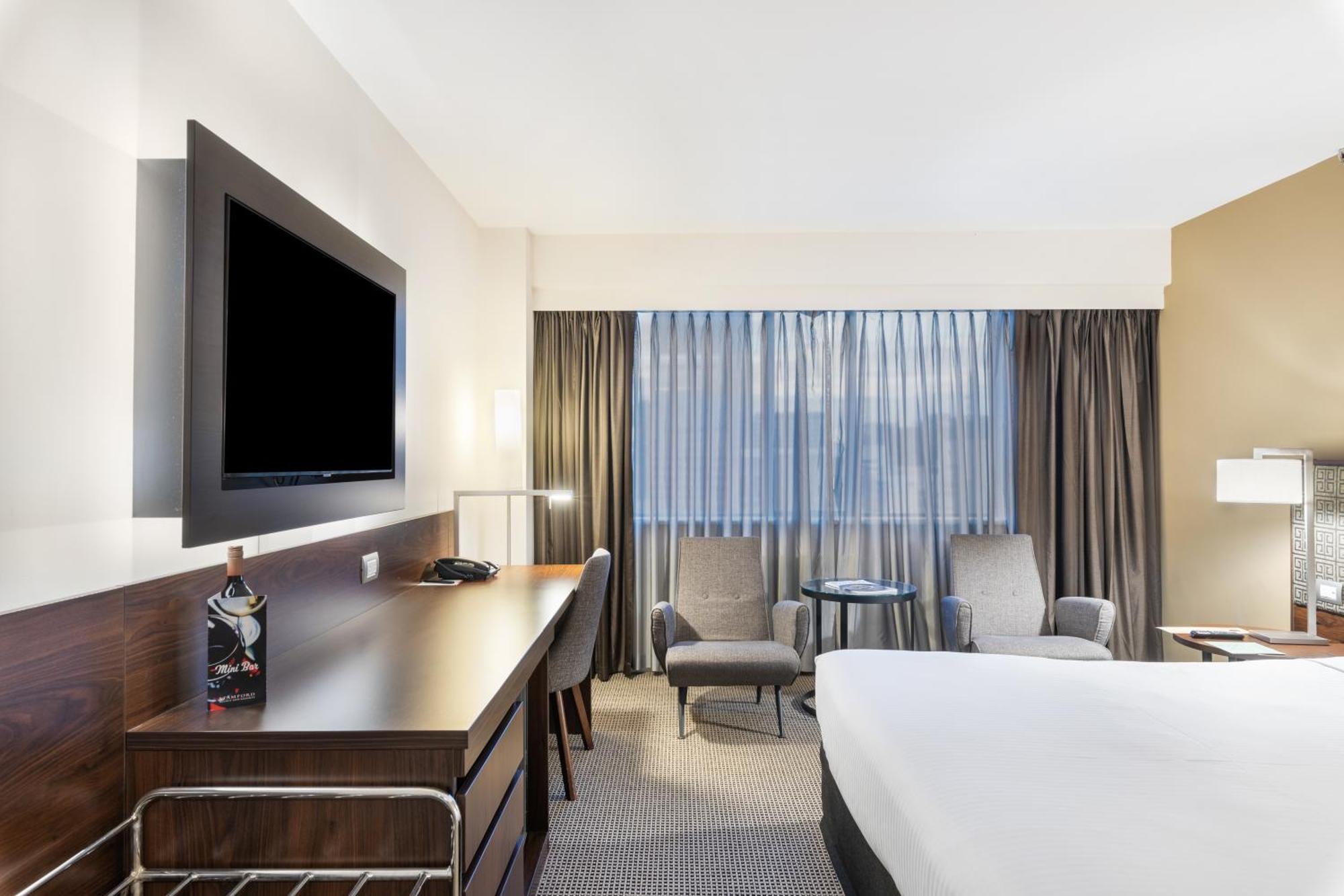 Stamford Plaza Adelaide Hotell Exteriör bild
