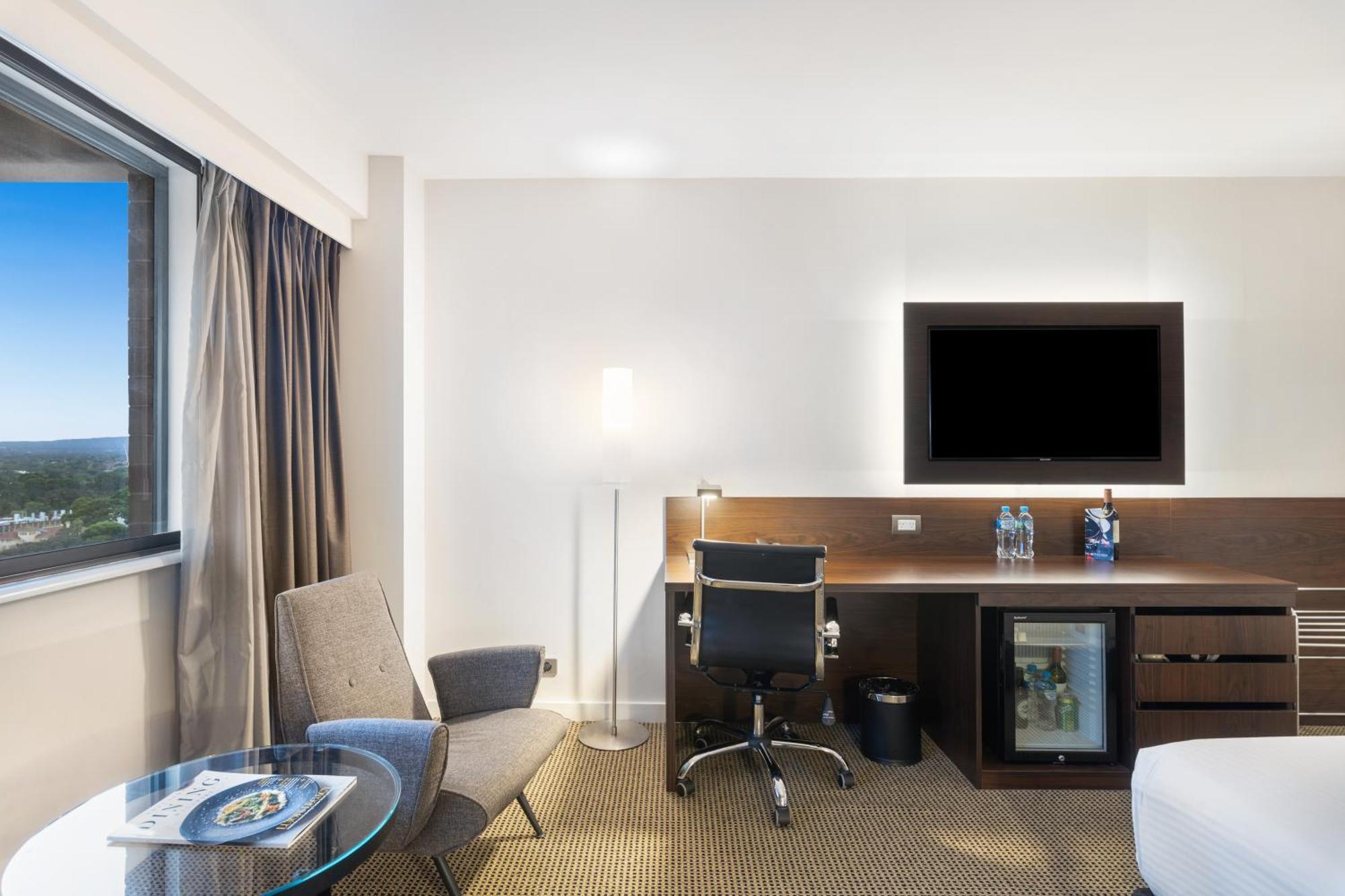 Stamford Plaza Adelaide Hotell Exteriör bild